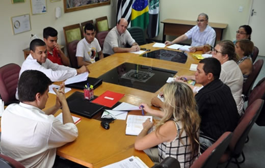 Macatuba vai reivindicar estoque de feijão da Conab para entidades locais