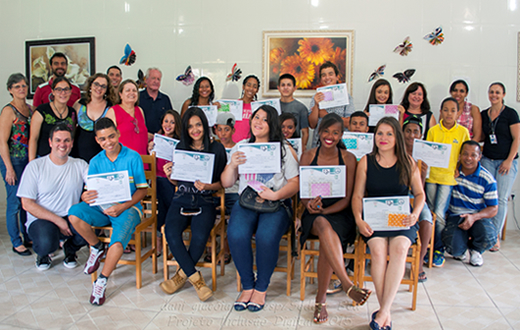 Famesp forma  2ª turma de inclusão social e digital