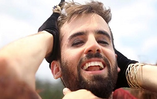 Bailarino Lineker se apresenta na Casa da Juventude