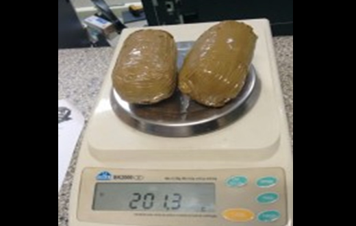 TOR flagra mulher levando droga em órgão genital para marido preso