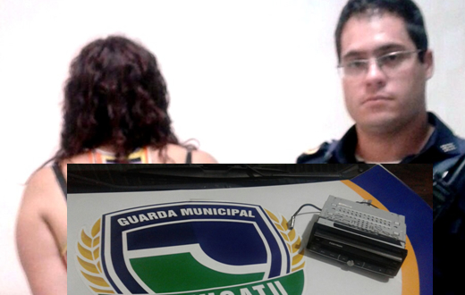 Mulher furta DVD para cobrar programa sexual