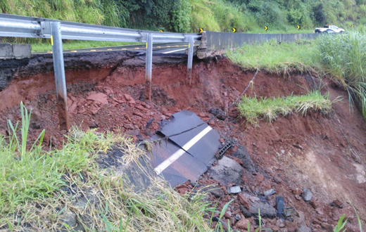 Motoristas da região devem redobrar atenção neste período de chuvas