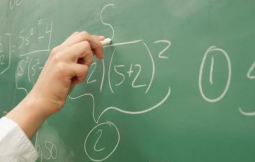 Piso salarial dos professores sobe 11,36% e passa a ser de R$ 2.135