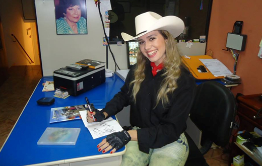 Aroma Sertanejo recebe visita de Virginia Lully