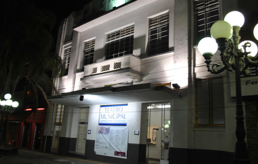 Teatro já recebe propostas para eventos em 2016