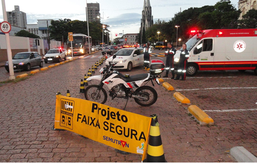 Faixa segura promove bloqueio na semana de volta ? s aulas