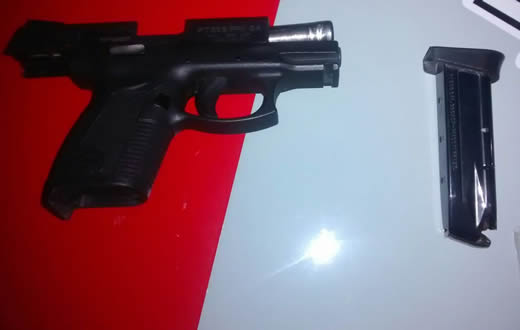 Homem armado é detido no centro de Botucatu