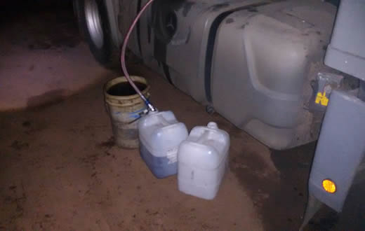 Policia Rodoviária flagra furto de combustível na Castello