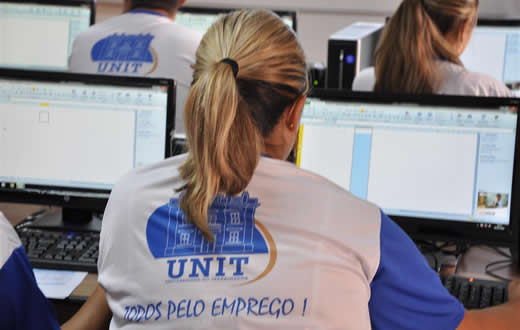 Prefeitura abrirá 60 vagas para cursos de qualificação gratuitos em Botucatu Prefeitura abrirá 60 vagas para cursos de qualificação gratuitos em Botucatu