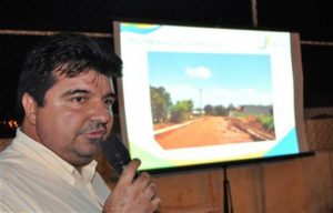 ID_22836_peres destaque