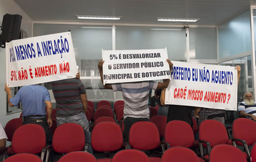 Câmara aprova reajuste de Servidores Municipais. Vencimentos de Vereadores também tiveram reajuste