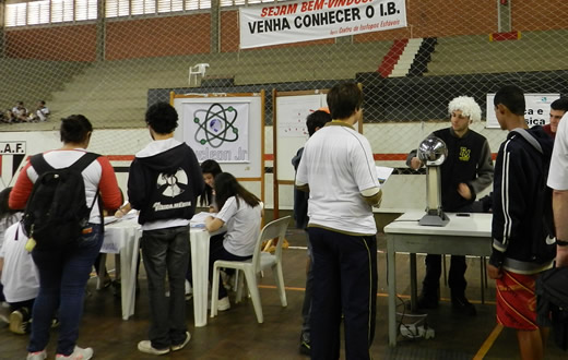 Evento expõe atividades desenvolvidas no Instituto de Biociências