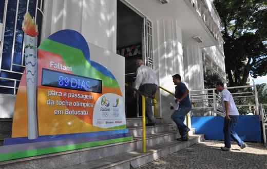 Botucatu conta os dias para a passagem da tocha olímpica