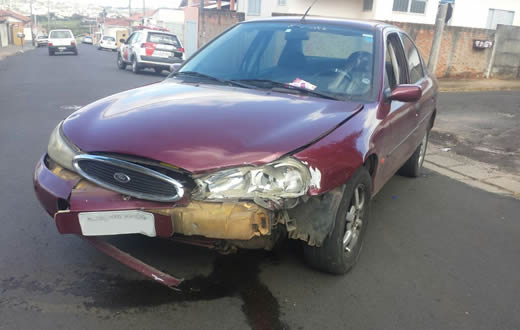 Idoso foge da polícia e por pouco não atropela crianças em Botucatu