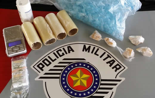 Jovem de 18 anos é suspeito de vender entorpecentes na Cohab 2