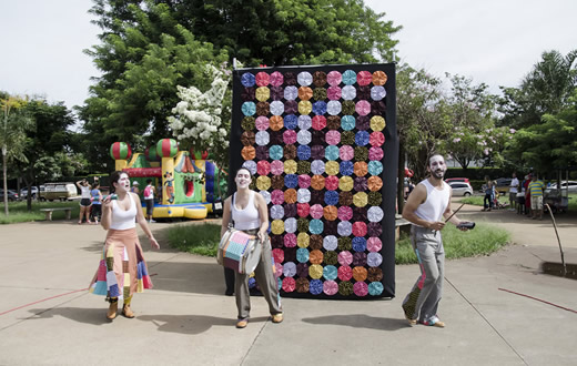 Grupo teatral traz Oficina de Teatro de Rua e Espetáculo Teatral a Botucatu