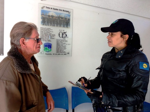 GCM impede golpe a idoso de 72 anos