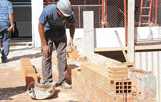 Região perde 2.071 postos de trabalho na construção civil