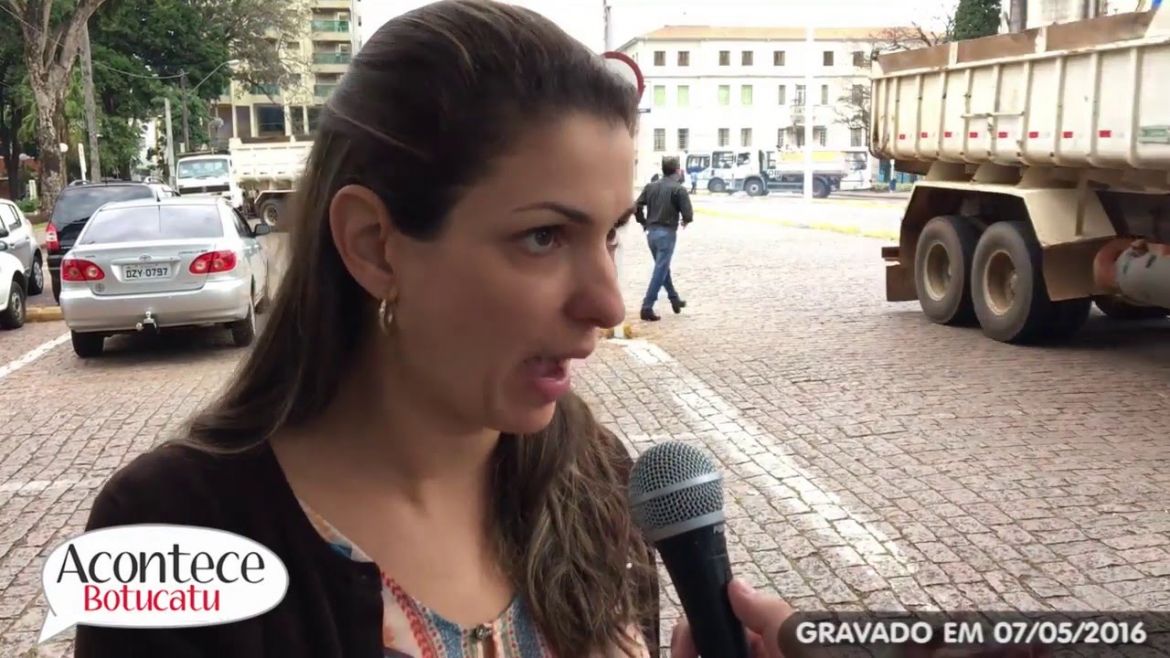 Campanha do agasalho faz arrecadação porta a porta; veja reportagem da TV Acontece