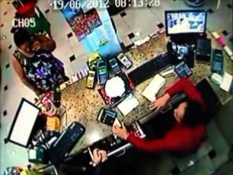 Casal acaba preso por extorsão e estelionato