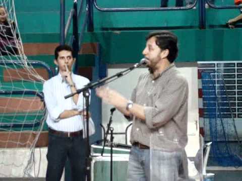 Famílias sorteiam as próprias casas onde irão residir