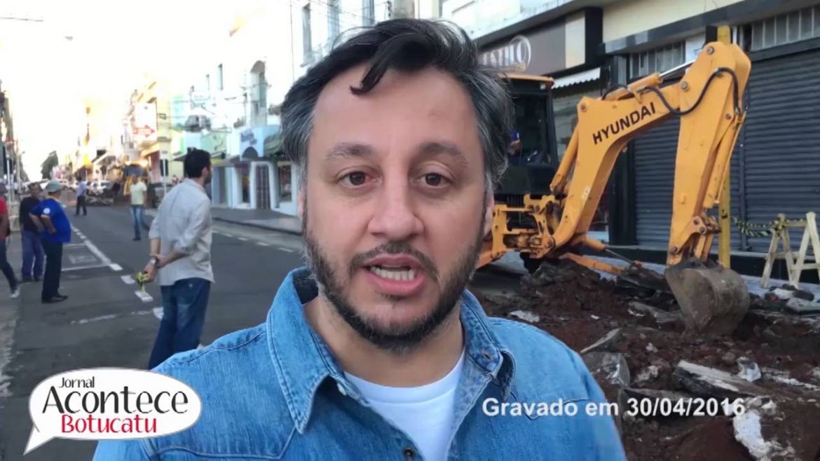 Finalmente: Começa a revitalização da Rua Amando de Barros