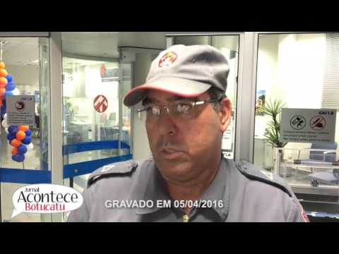 Menina de três anos fica presa em porta giratória de banco em Botucatu;Bombeiros e Policiais são chamados para o resgate