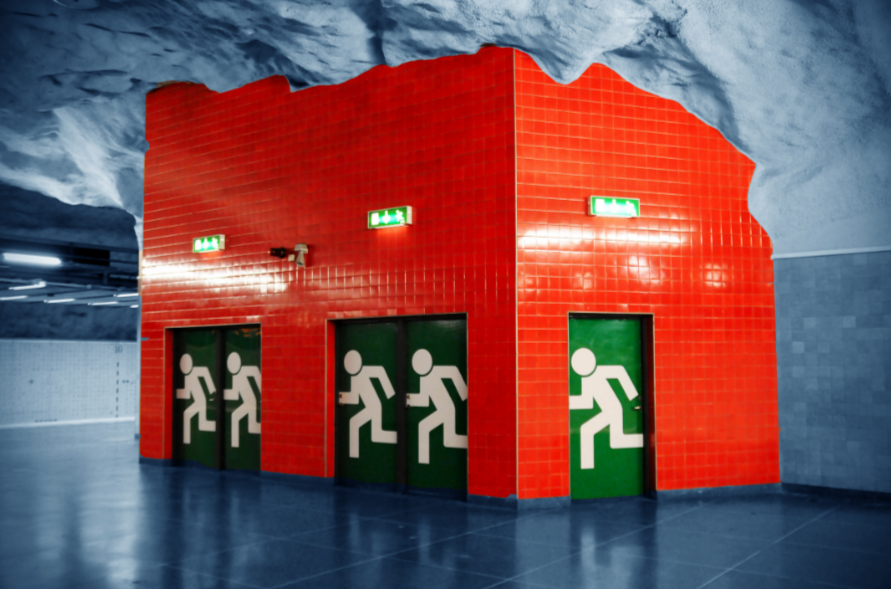 Saída de Emergência Saída de Emergência