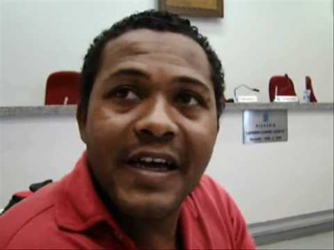 Votação do reajuste salarial dos servidores é adiada