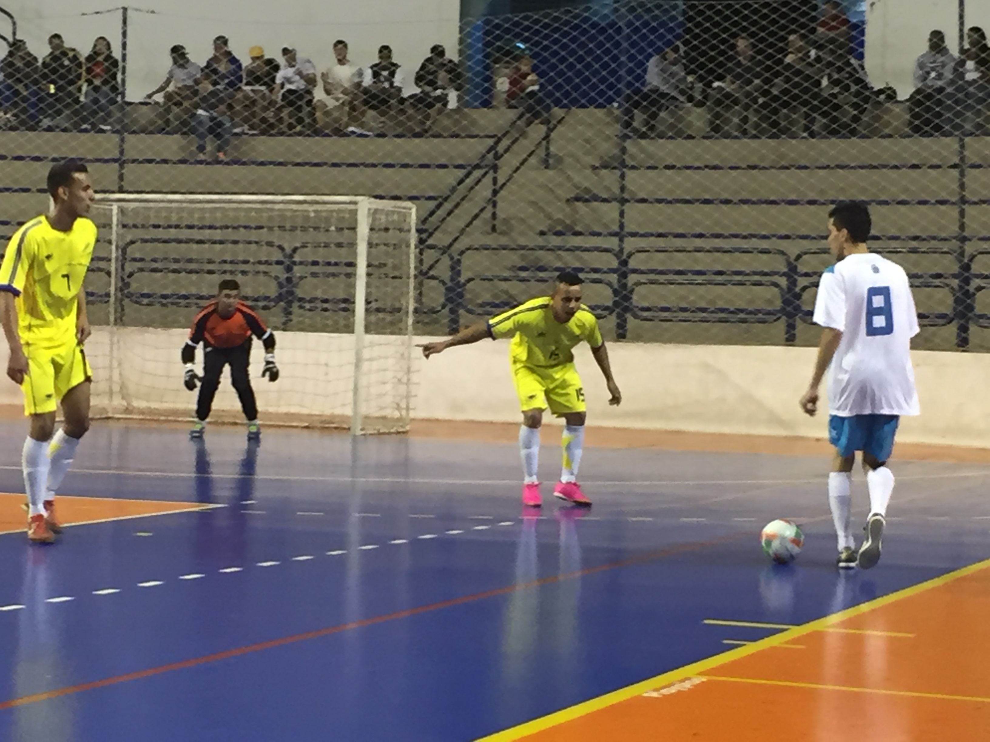 ﻿﻿Com goleada: Botucatu vence Lençóis na estreia da Copa Record de Futsal Masculino
