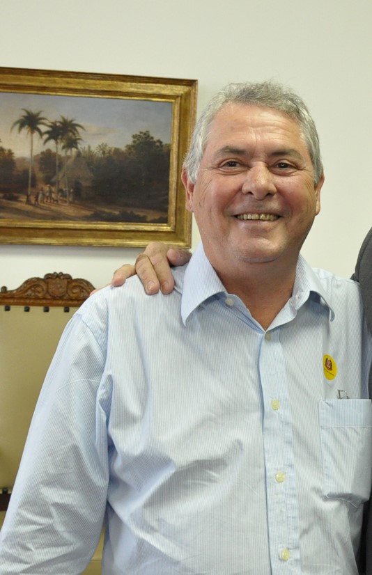 Fião, ex-prefeito de Pardinho, sofre aneurisma cerebral