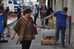 REVITALIZAÇÃO DA TUA AMANDO - CONSTRUÇÃO DE GALERIAS - FOTO CARLOS PESSOA (5) (Custom)