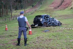 acidente-castelinho-jovem-5