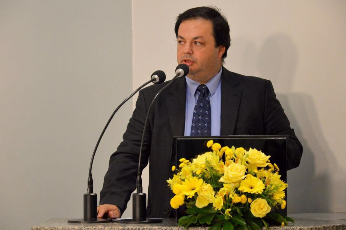 Exclusivo: Caco Colenci é convidado para ser o homem forte de um eventual governo Reinaldinho-Lelo Pagani Exclusivo: Caco Colenci é convidado para ser o homem forte de um eventual governo Reinaldinho-Lelo Pagani