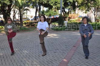 AULAS DE LIAN GONG - FOTO ANDREIA SEULLNER (5)