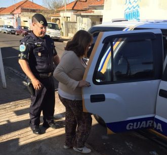 GAPE prende mulher procurada pela justiça