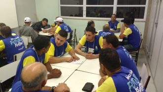 Itinerante Botucatu - Pintores em aula teórica