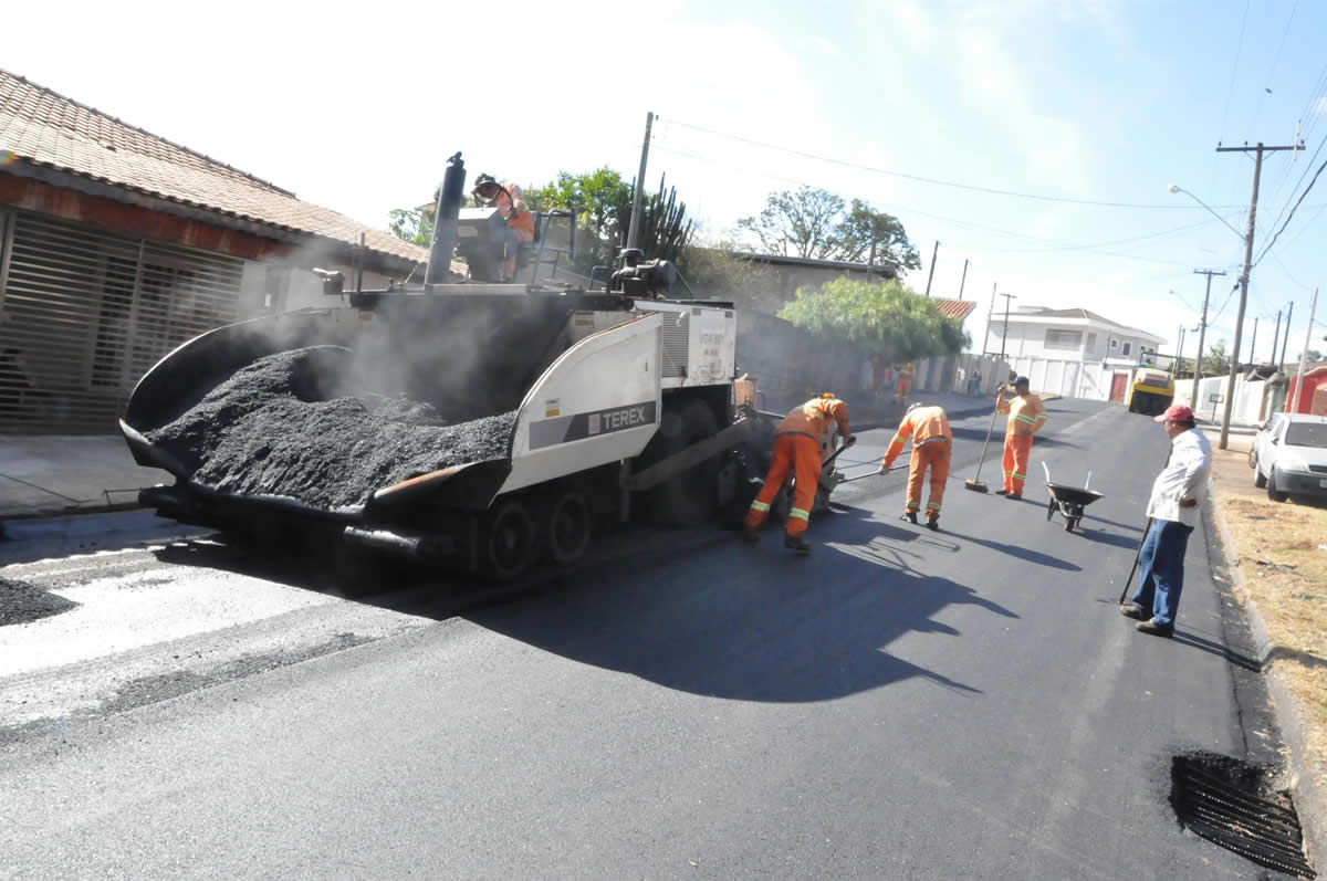 Prefeitura inicia recape no Jd. Panorama