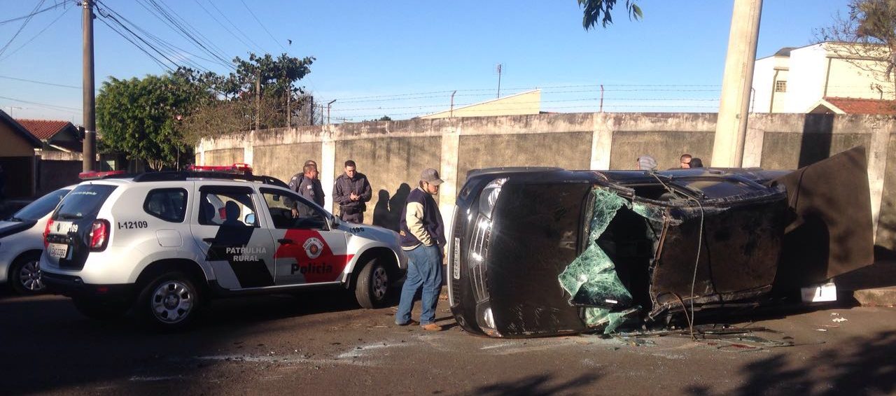 acidente-capota-jp (5)