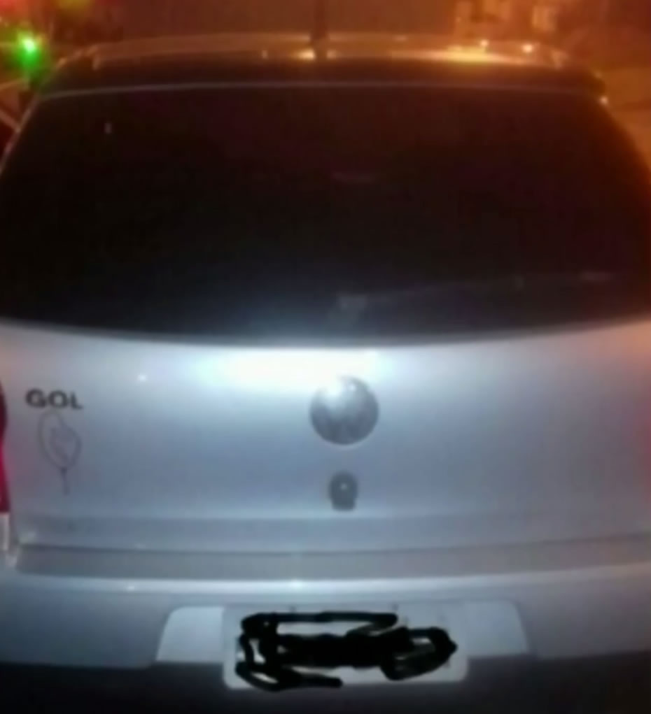 Jovem dirige a quase 200 km/h e é preso após perseguição policial em Lins Jovem dirige a quase 200 km/h e é preso após perseguição policial em Lins