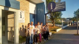 Estagiários dos Pontos de Informações Turísticas de Botucatu passam por capacitação  (2)