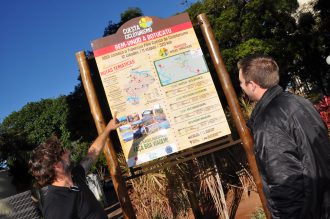 Instalação do Tótem do projeto de cicloturismo - foto Andréia Seullner (23)