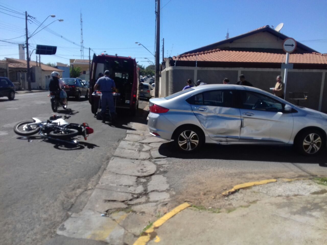 acidente-jd-paraiso-leitor (1)