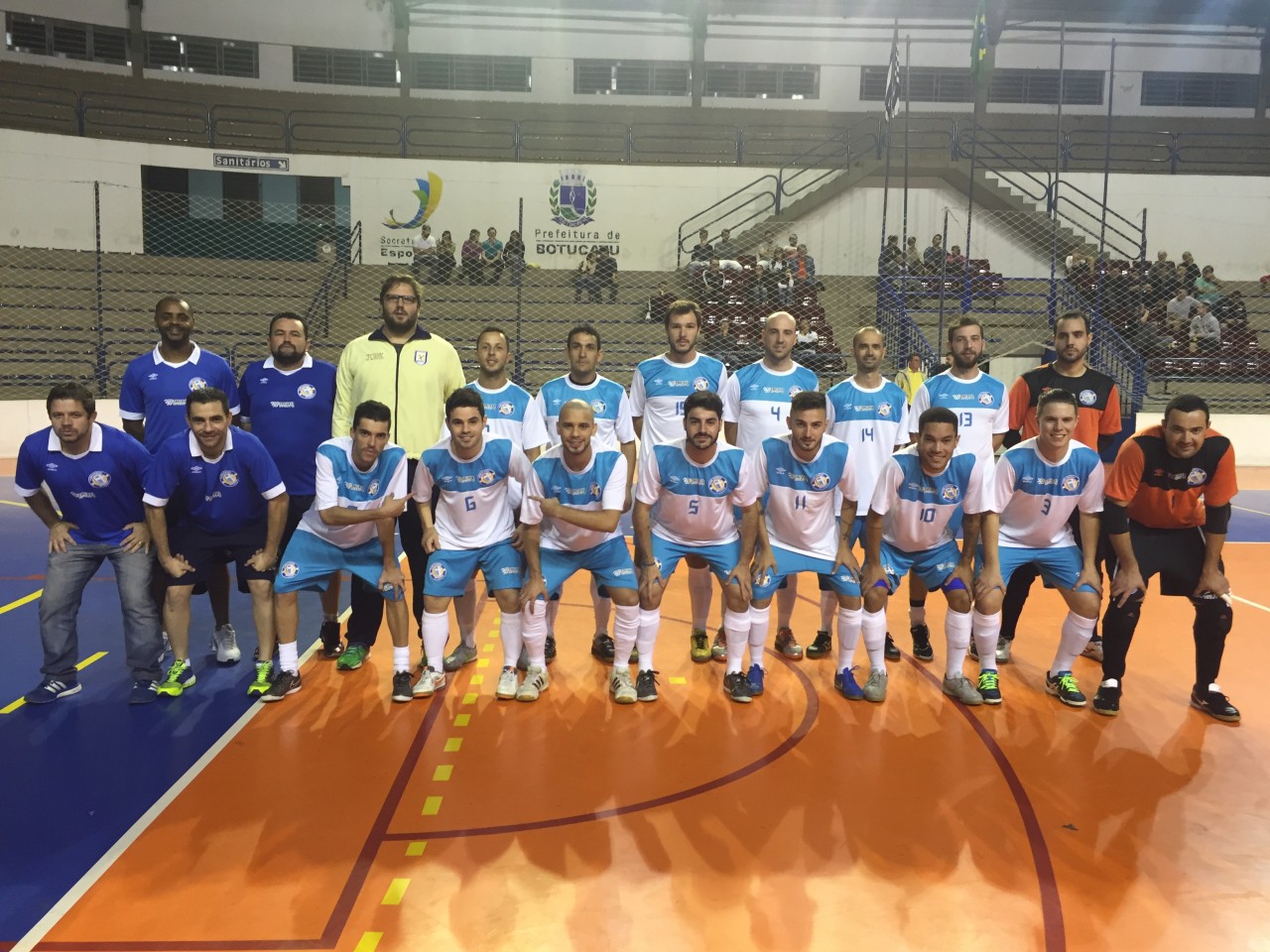 Botucatu busca classificação na Copa Record de Futsal Masculino Botucatu busca classificação na Copa Record de Futsal Masculino