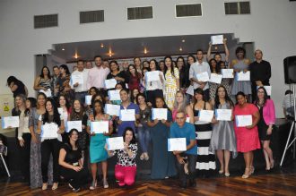 entrega-dos-certificados-dos-cursos-do-via-rapida-foto-andreia-seullner-157-custom