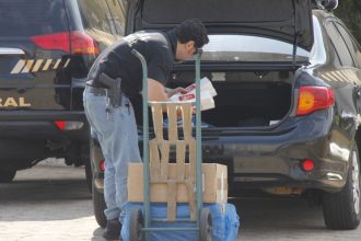 Operação da policia Federal contrabando de cigarros