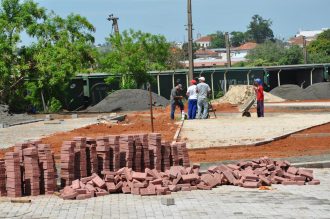 obras-da-sede-e-praca-do-fundo-social-foto-carlos-pessoa-5-custom