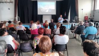 semutran-faz-palestra-para-idosos-4