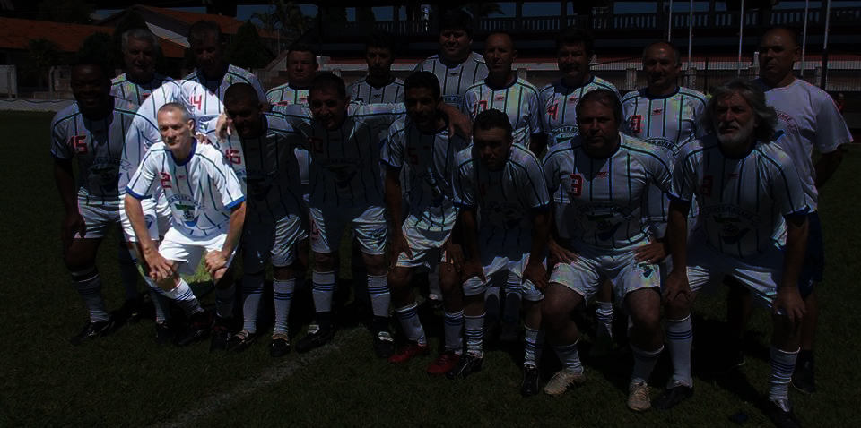 Homem morre durante partida de futebol em clube de Botucatu