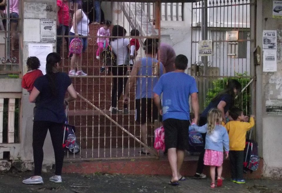 Alunos da rede municipal de São Manuel voltam às aulas Alunos da rede municipal de São Manuel voltam às aulas